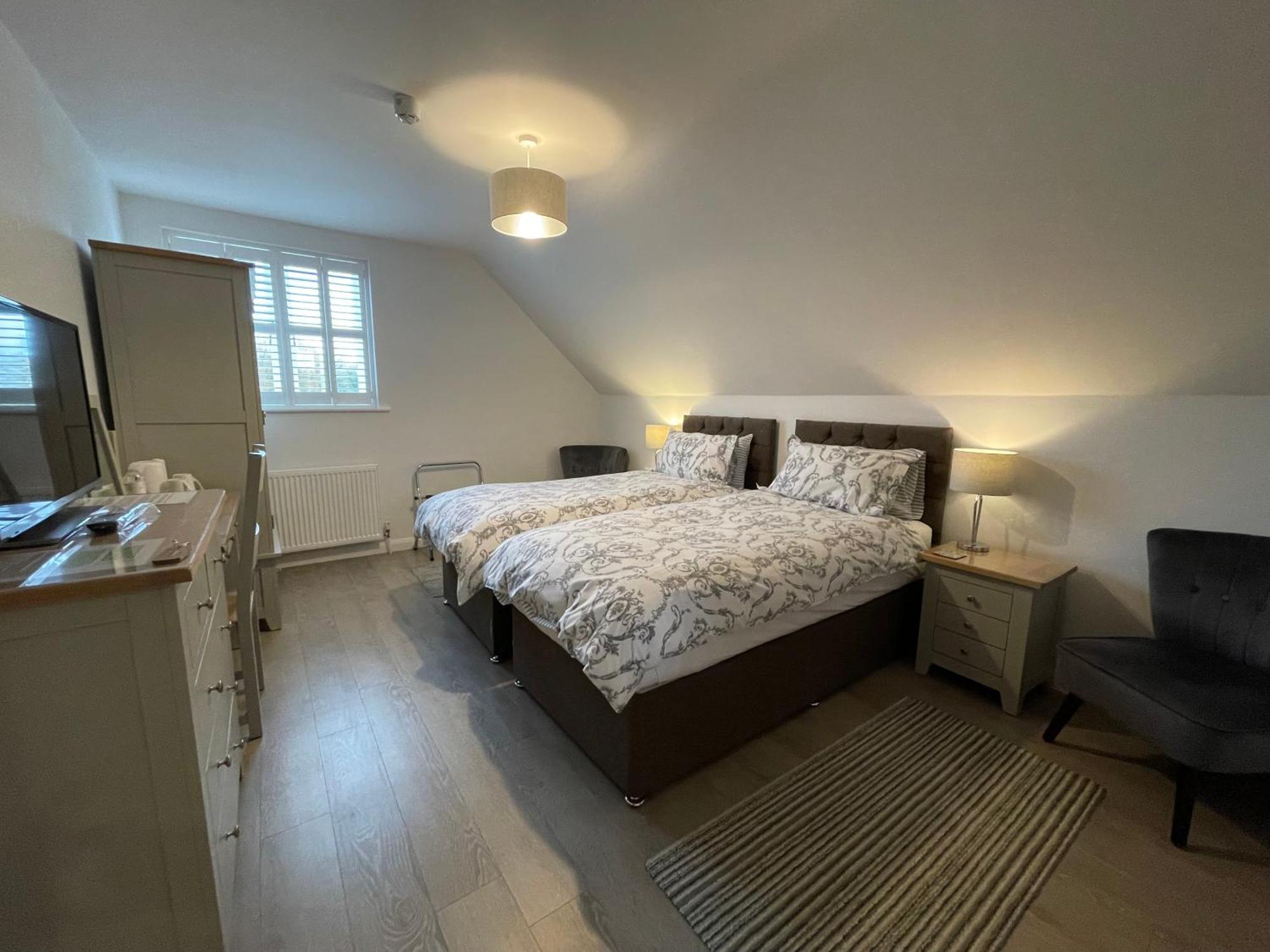 Hotel Cotswold Hare Cirencester Exterior foto