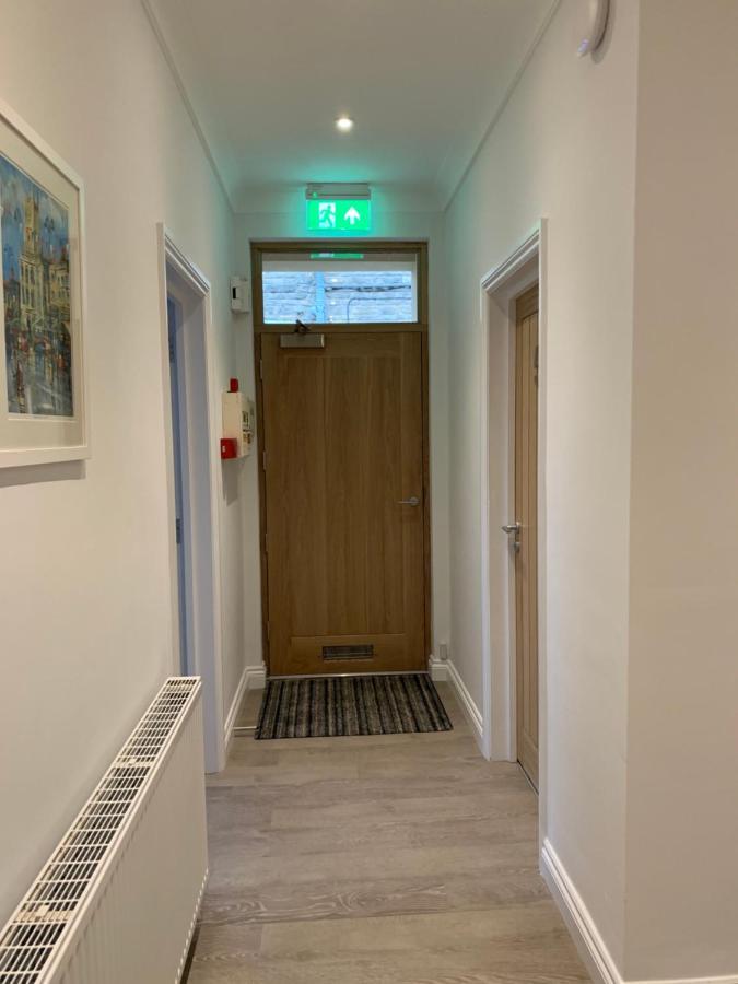Hotel Cotswold Hare Cirencester Exterior foto